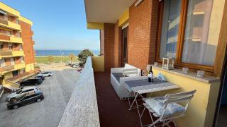 P051 Porto Recanati, comodo bilocale vista mare - Porto Recanati - 0