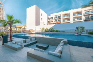 Modern & Luxurious Studio - Near CircleMall - 8