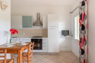 Elegant Residence Ea Bianca 2 BedApt SeaV sleep 6 - 7