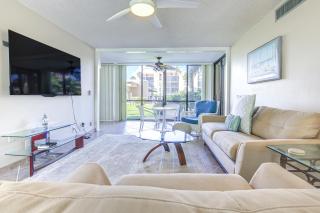 Comfortable Jensen Beach Condo w/ Pool View! - 7