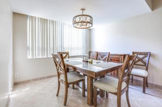 Comfortable Jensen Beach Condo w/ Pool View! - 2
