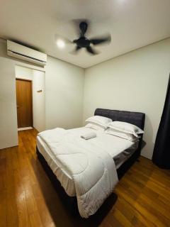 URBAN COMFY HOME at SkySuites Near KLCC Complimentary Breakfast - Kuala Lumpur - 9