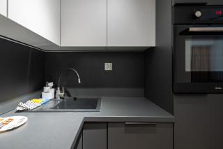 Spodek Modern Space Studio by BookingHost - 1