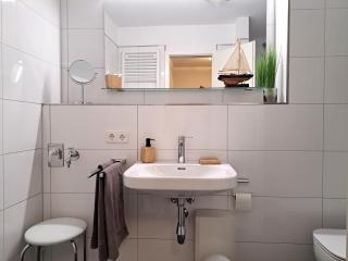 Achtern Diek Haus 7 Wohnung 3 - Müggenburg - 1