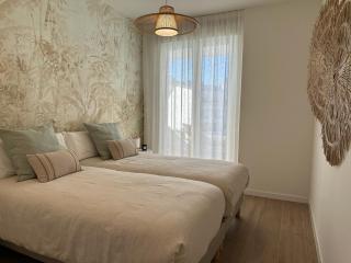 Mellow Mar by Ginkgo Marbella - 5