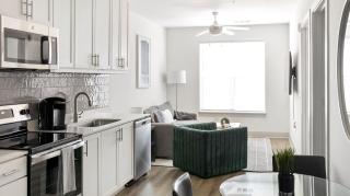 Gallery Apartments by Barsala - Huntsville - 2