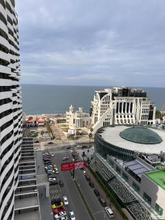 Апартаменты ORBI GROUP PLAZA - Batumi - 8