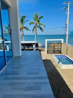 Palmarena - Puerto Viejo - 0