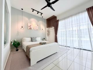 Owl Nest Suite' at aeropod sovo - Kota Kinabalu - 7