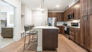 Virginia Apartments by Barsala - Seguin - 2