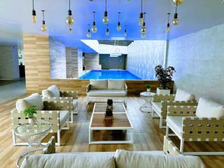 ONE Luxury Views Suite Terrace La Carolina Park Heated Pool & Jacuzzi - Quito - 0