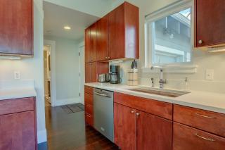 Surf's Up 30 Day Minimum - 7