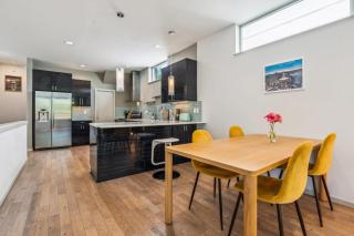 Central 3-Story with Private Balcony - 7