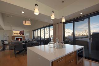 Town Hill Penthouse - 2