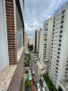 Apartamento amplo na Praia de Pitangueiras - Guarujá - 7