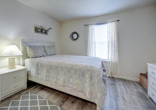 Oceanfront Complex with Pool - Rates Reduced by 15% - Surf City - 6