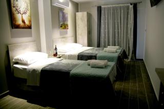 Chris Boutique Rooms - Olympiakí Aktí - 4