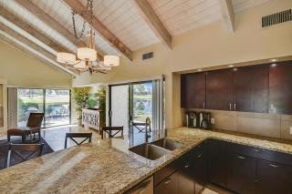 Elegant Lakeside Villa - Rancho Mirage - 2