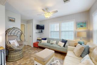 Two Sisters Cottage - 9