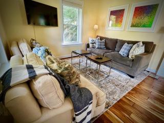 The Sharlene-walking distance to Downtown Douglas - Douglas - 3
