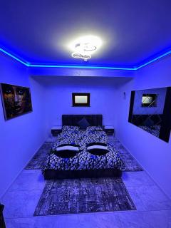 Apartament 2 dormitoare LUX situat la parter in complex ApartHotel Botosani 3 - 1