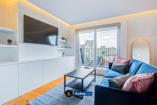 2 Bedroom Apt By LS2G Short Lets & Serviced Accommodation Greater London With Private Balcony - Londra - 1