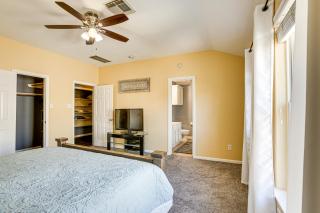 Family Gem with Fire Pit and Fenced Yard in Houston - 1