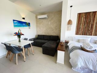 Studio 5th ave Ocean View w Rooftop pool Blanko living - Playa del Carmen - 1