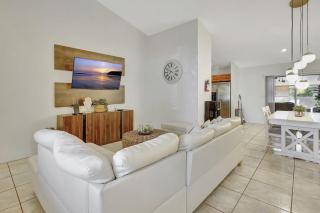 Coastal Charm Cozy Private Home in Cape Coral - Cape Coral - 9
