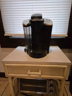 Comfy, Cozy 2BR Getaway - Cleveland - 3