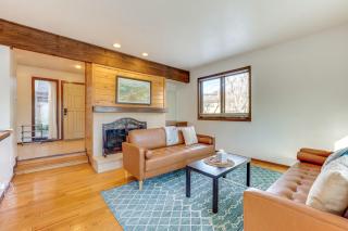 2 Mi to CU Boulder Townhome with Private Deck! - 6