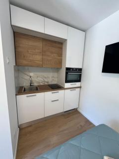 Green oasis for Two, 30 meters from sea - 8