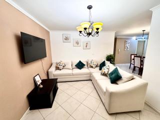 Apartamento en la mejor ubicación, centro de Loja - Loja - 9