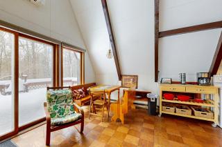 Upper A-Frame Escape - 3