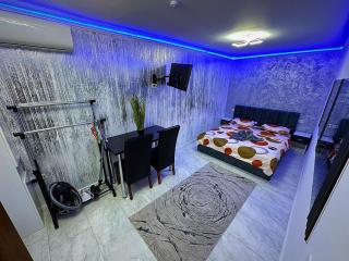 Apartment 1 camera LUX situat la parter in complex ApartHotel Botosani 2 - Botoşani - 4