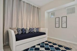 3120 BRAND NEW stunning apartment - 1