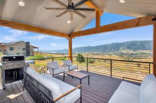 New Family Home in Eden w Hot Tub and Great Views - 7