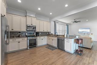 OM205S Homestead Hideaway - 8