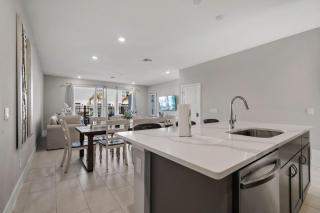 KP913G Eagle Trace Azure - 4