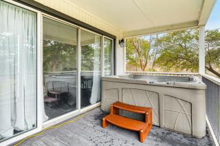 Private Hot Tub and Golf Course Views Lakeway Gem - Lakeway - 0
