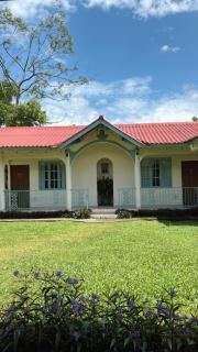 La Maison d' Ivonne - Antón - 1