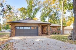 Half-Mi to Grand Lake and Marina Monkey Island Home - Afton - 8