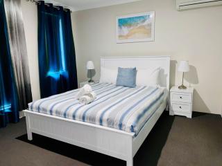 Busselton Beach Villa - Family & Pet Friendly - Geographe - 2