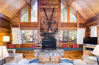 Cedar Chalet - Wawona - 4