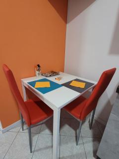 Orange Room - Full and Served Studi - Cocquio Trevisago - 8