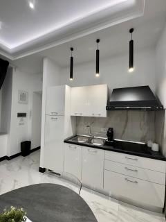 Ferdinando's Home - Naples - 1