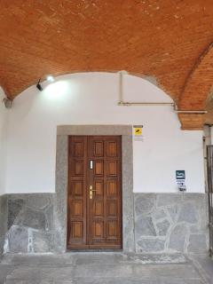 Orange Room - Full and Served Studi - Cocquio Trevisago - 3
