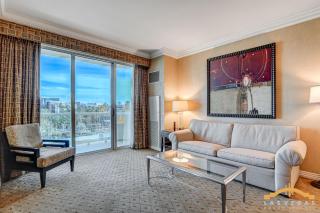 MGM Signature-02-602 1Br 2Ba Balcony Suite - 9