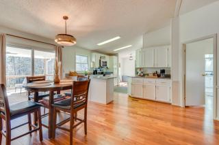 Deck, Grill and Dock Access Lake Keowee Retreat! - Seneca - 5
