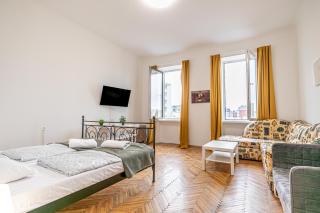 Superb 2BR Apt Very Spacious At the Millenium Tower - Vienna - 8